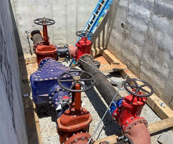 water pipes with valves